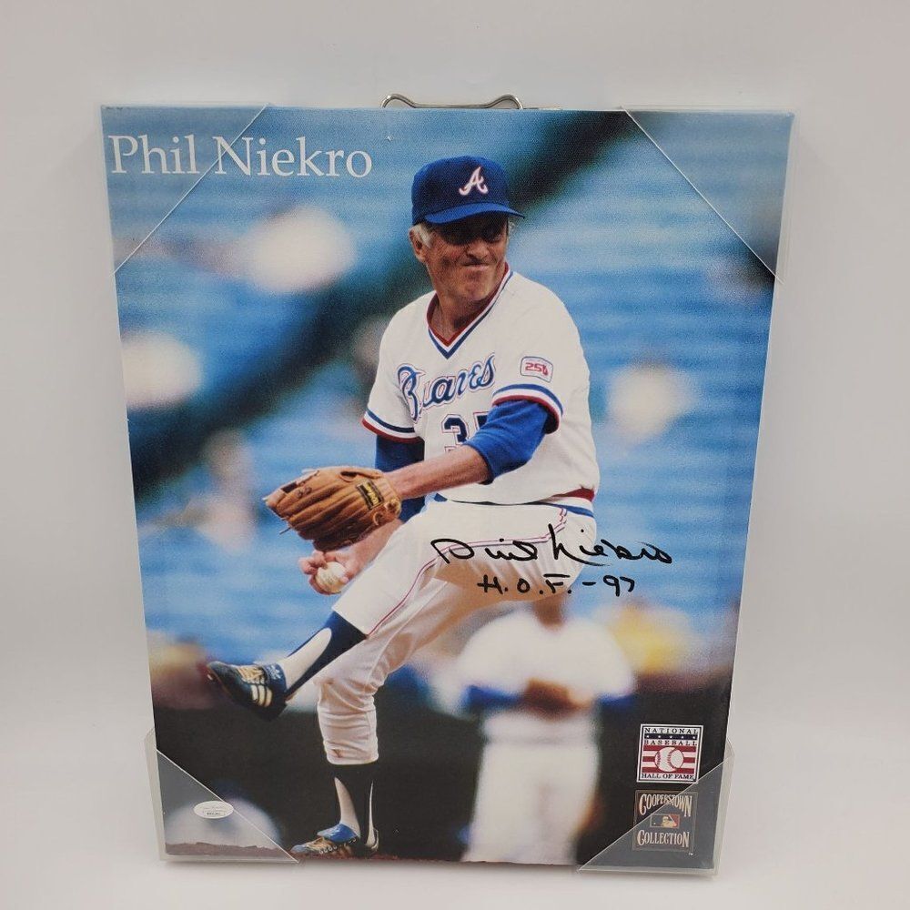 Phil Niekro Signed Canvas HOF 97 Inscribed Atlanta Braves JSA COA - Picture 3 of 9